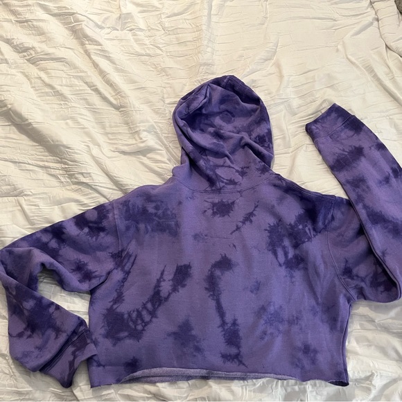 NWOT Tie Dye Cropped Hoodie Sweatshirt - Purple - Women’s Small - Picture 5 of 5